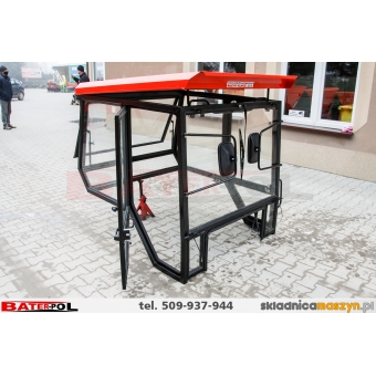 Kabina T-25 bez błotników CZERWONY DACH